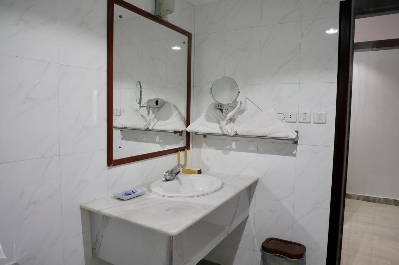 Al-faleh Hotel *